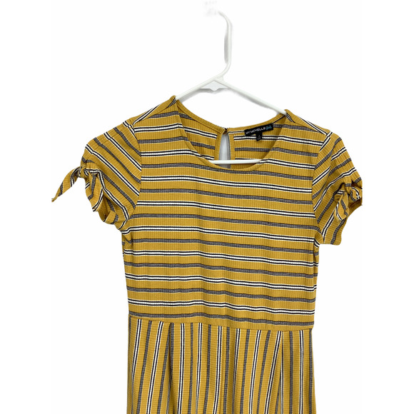 My Michelle Girl's Yellow Striped Jumpsuit Large - Picture 2 of 6